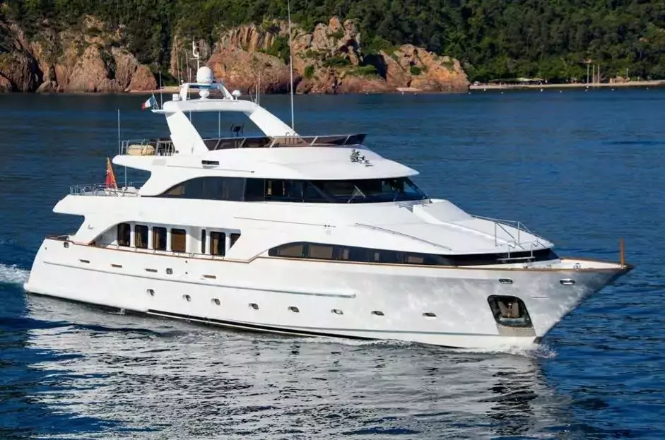Accama by Benetti - Special Offer for a private Motor Yacht Charter in Naples with a crew