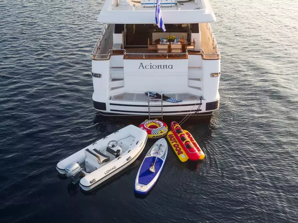 Acionna by Sanlorenzo - Special Offer for a private Motor Yacht Charter in Mykonos with a crew