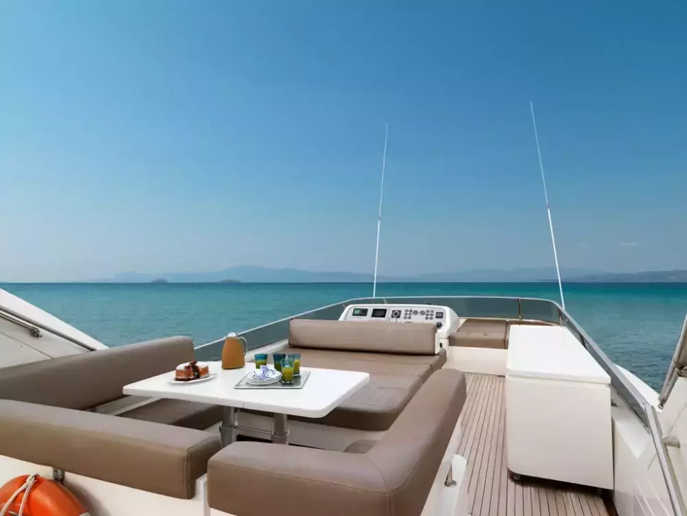 Aimilia by Spertini Alalunga - Special Offer for a private Motor Yacht Charter in Mykonos with a crew