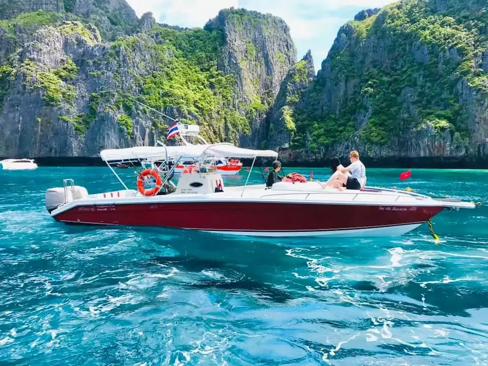 Al Dhaen 360 by Al Dhaen - Special Offer for a private Power Boat Charter in Krabi with a crew