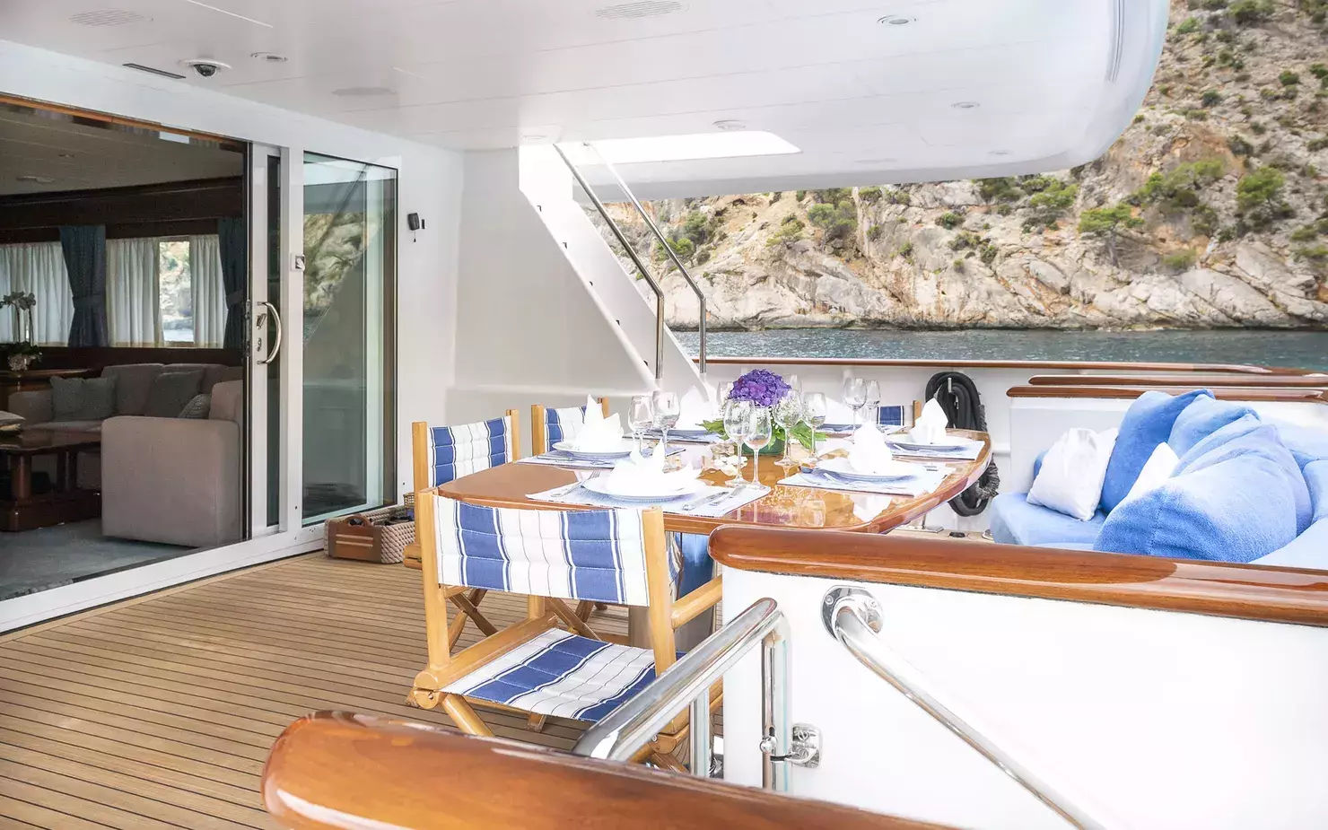 Alcor by Heesen - Special Offer for a private Motor Yacht Charter in Corsica with a crew