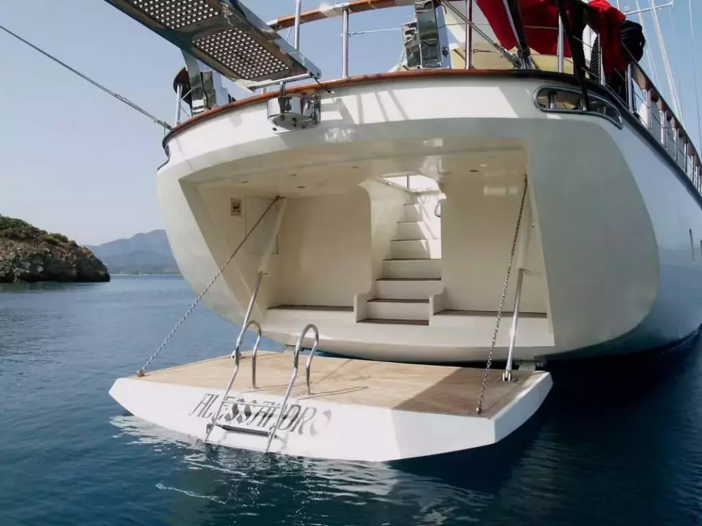 Alessandro by Ruth Yachting - Special Offer for a private Motor Sailer Rental in Dubrovnik with a crew