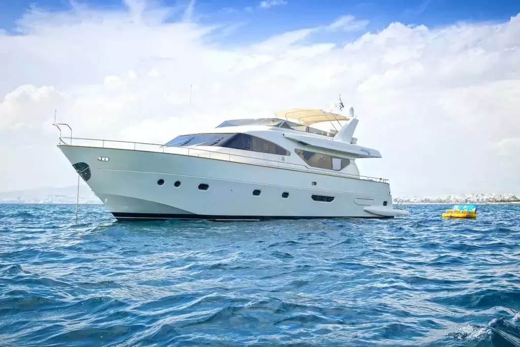 Alfea by CNSA - Alalunga - Special Offer for a private Motor Yacht Charter in Sifnos with a crew