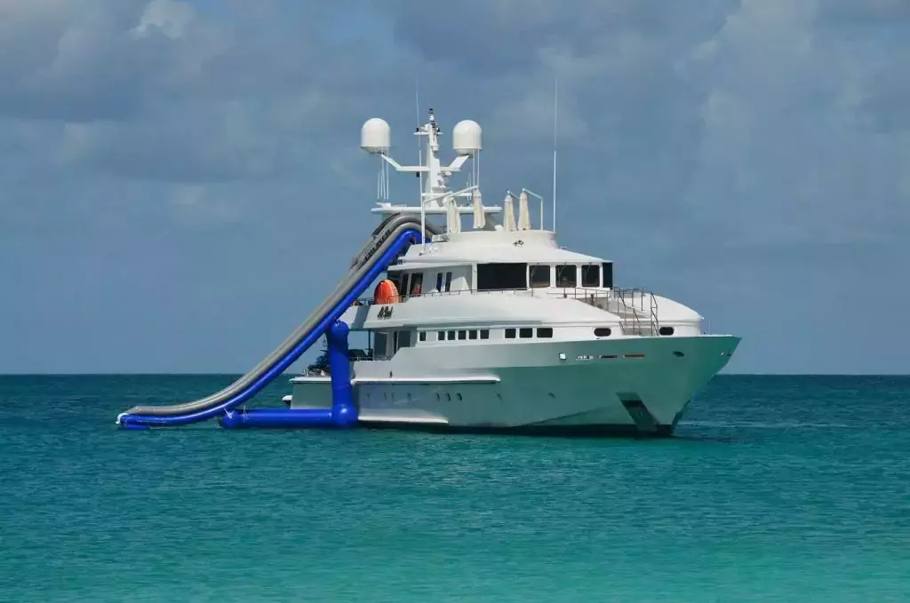 At Last by Heesen - Special Offer for a private Superyacht Charter in St Vincent with a crew