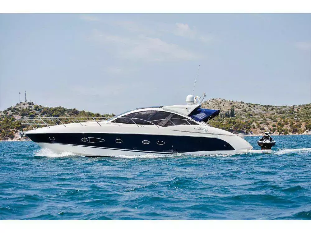 Atlantis 5 by Azimut - Special Offer for a private Motor Yacht Charter in Hvar with a crew