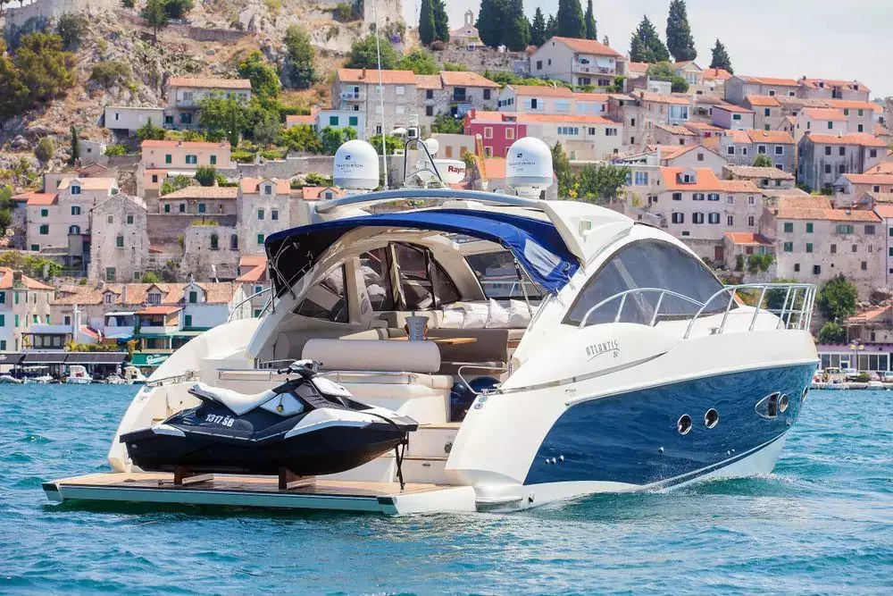 Atlantis 5 by Azimut - Special Offer for a private Motor Yacht Charter in Trogir with a crew