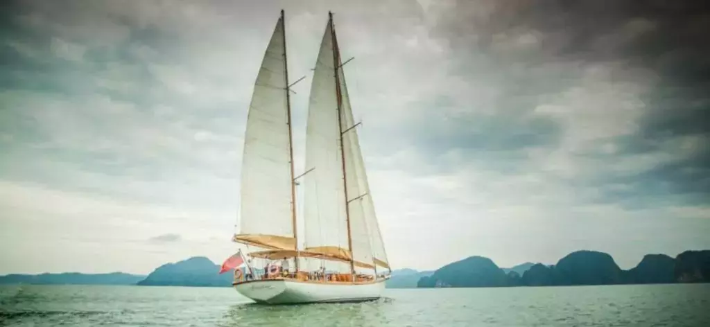 Aventure by Custom Made - Special Offer for a private Motor Sailer Charter in Komodo with a crew