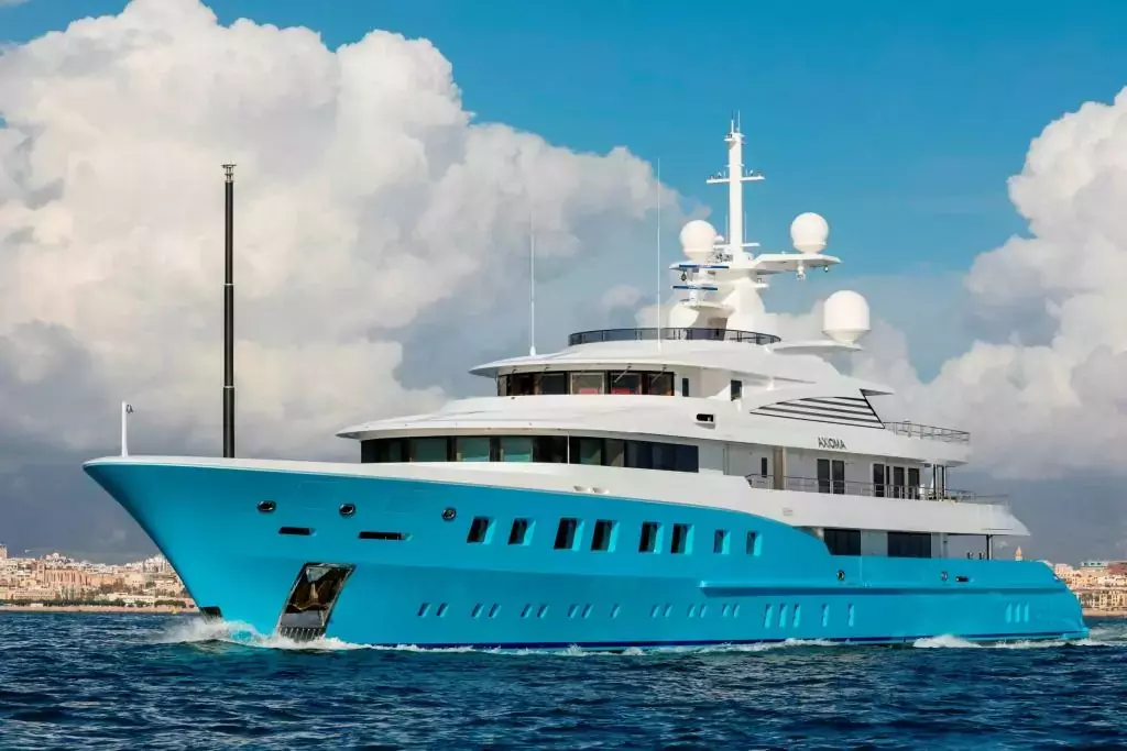 Axioma by Dunya Yachts - Top rates for a Charter of a private Superyacht in St Barths