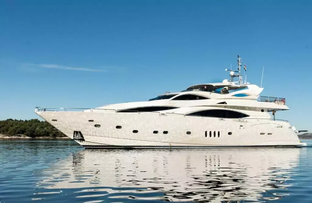 Baby I by Sunseeker - Special Offer for a private Motor Yacht Charter in Kotor with a crew