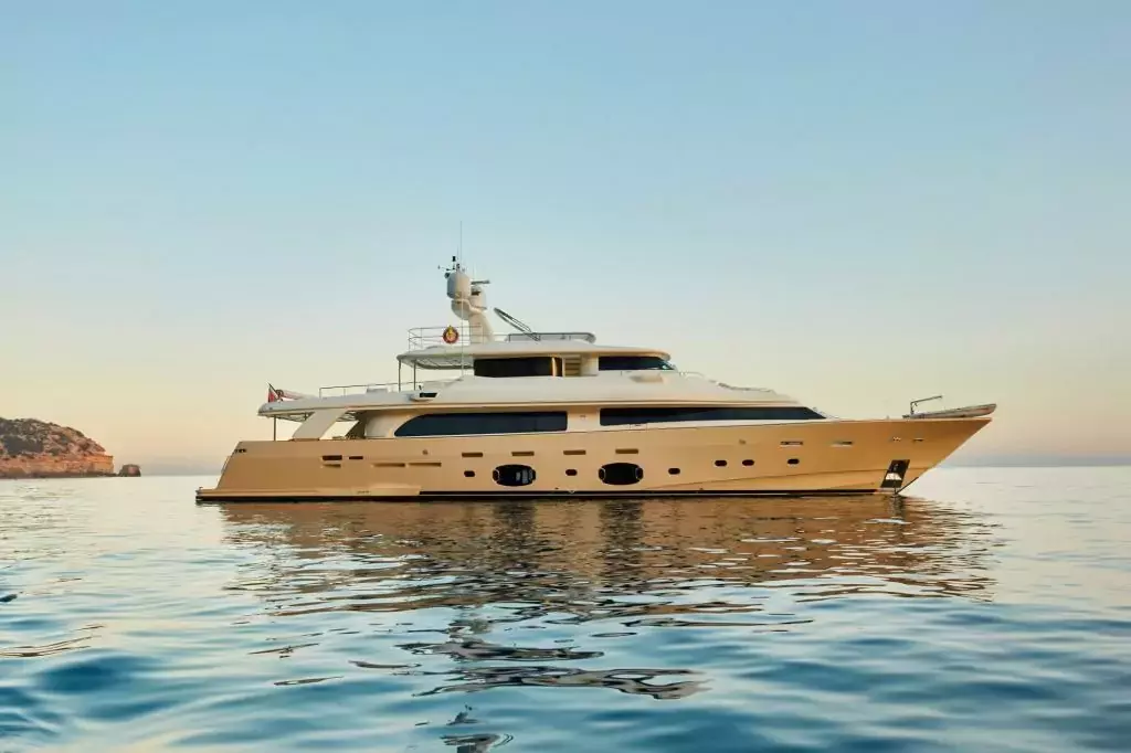 Best Off by Ferretti - Top rates for a Charter of a private Motor Yacht in Monaco
