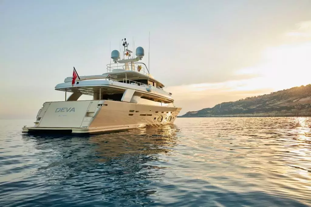 Best Off by Ferretti - Top rates for a Charter of a private Motor Yacht in Italy