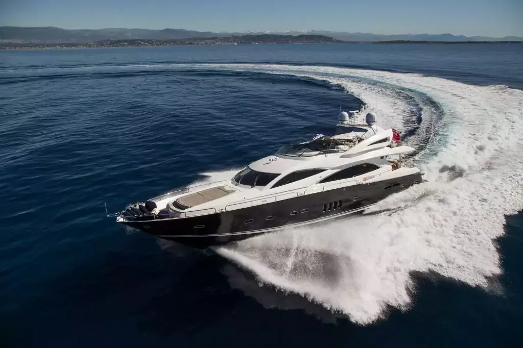 Biancino by Sunseeker - Special Offer for a private Motor Yacht Charter in La Spezia with a crew