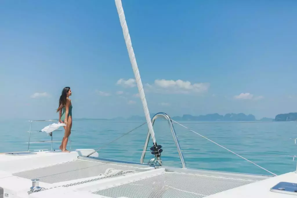 Blue Moon by Lagoon - Special Offer for a private Sailing Catamaran Rental in Koh Samui with a crew