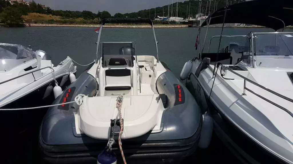 BSC 75 by BSC Colzani - Special Offer for a private Power Boat Rental in Trogir with a crew