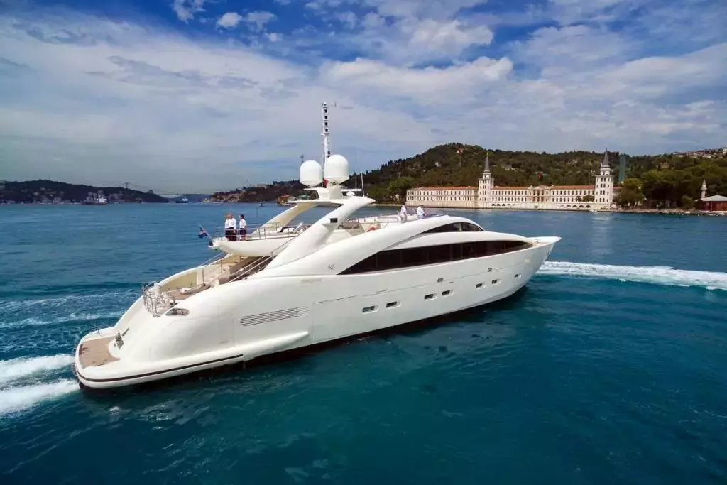 Canpark by ISA - Special Offer for a private Motor Yacht Charter in Fethiye with a crew