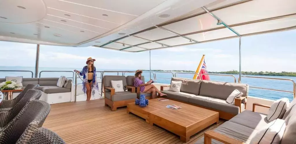 Catching Moments by Benetti - Special Offer for a private Superyacht Charter in Tortola with a crew