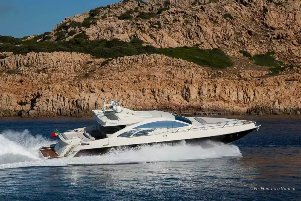 Chimera by Azimut - Special Offer for a private Motor Yacht Charter in Denia with a crew
