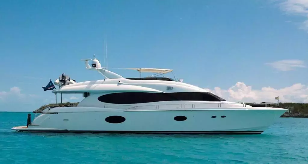 Chip by Lazzara - Special Offer for a private Motor Yacht Charter in St Thomas with a crew