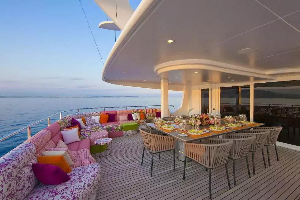 Daloli by Heesen - Special Offer for a private Superyacht Rental in Mykonos with a crew