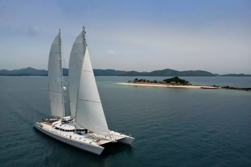 Douce France by Alumarine - Top rates for a Rental of a private Sailing Catamaran in Australia