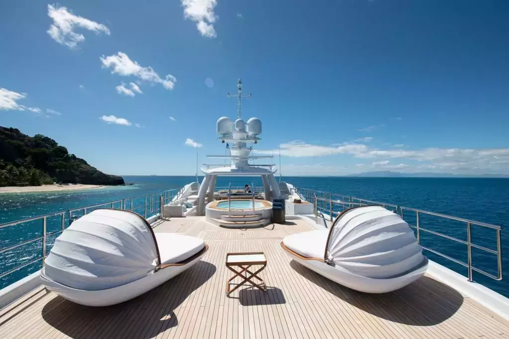 Driftwood by Amels - Top rates for a Charter of a private Superyacht in Bermuda