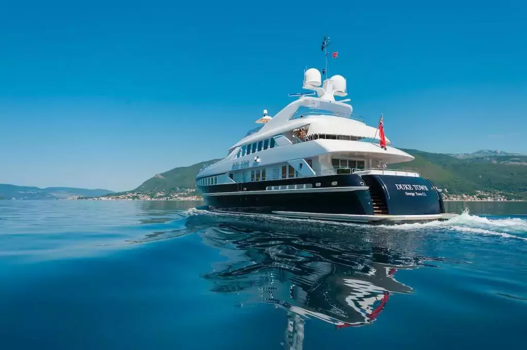 Duke Town by Heesen - Special Offer for a private Superyacht Charter in Dubrovnik with a crew