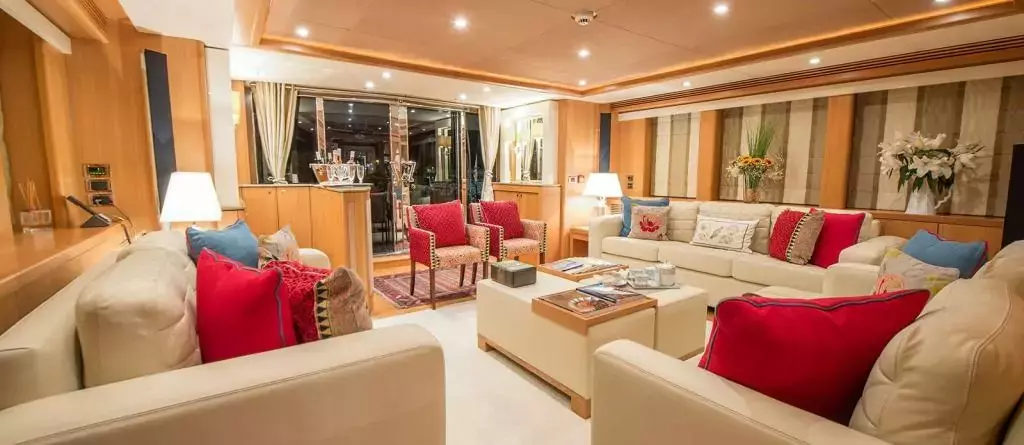 Emoji by Sunseeker - Special Offer for a private Motor Yacht Charter in Golfe-Juan with a crew