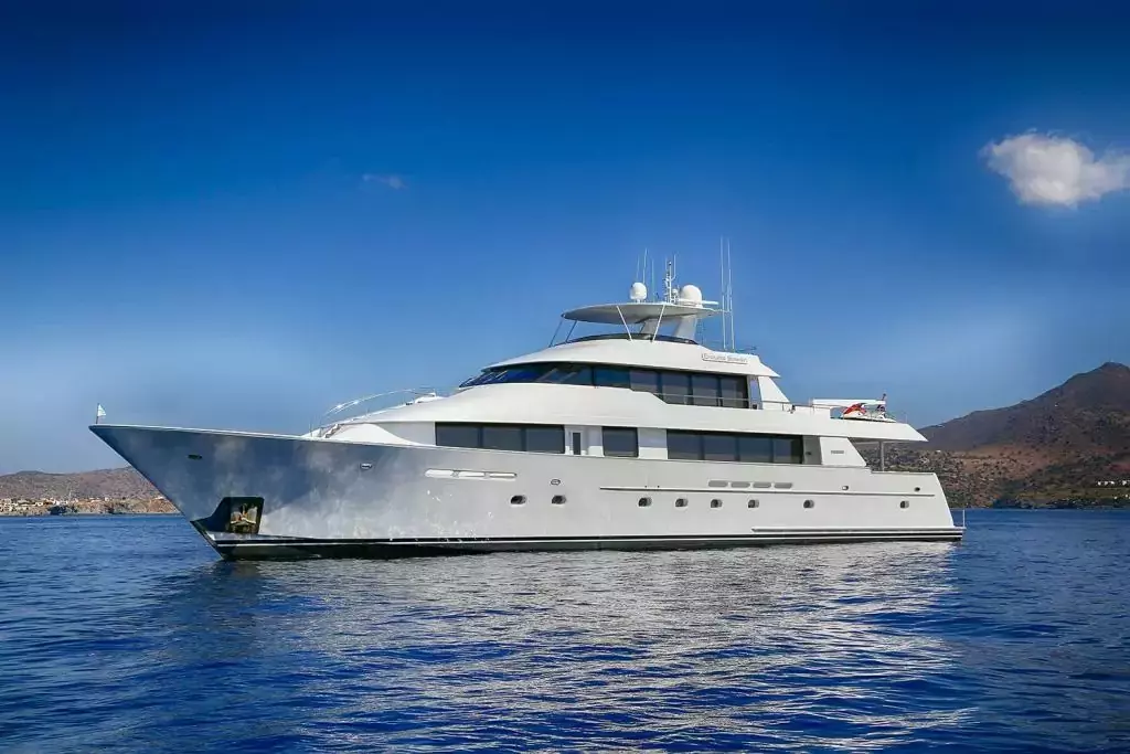Endless Summer by Westport - Special Offer for a private Superyacht Rental in Mykonos with a crew