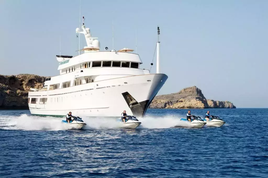 Esmeralda by Codecasa - Special Offer for a private Superyacht Charter in Golfe-Juan with a crew