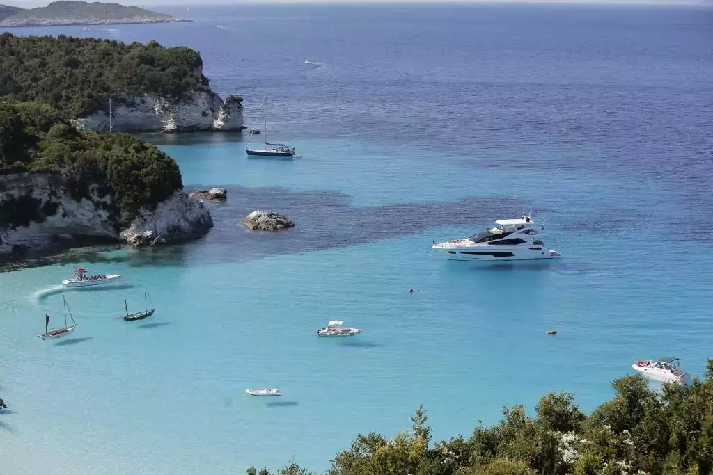 Finezza by Sunseeker - Special Offer for a private Motor Yacht Charter in Krk with a crew