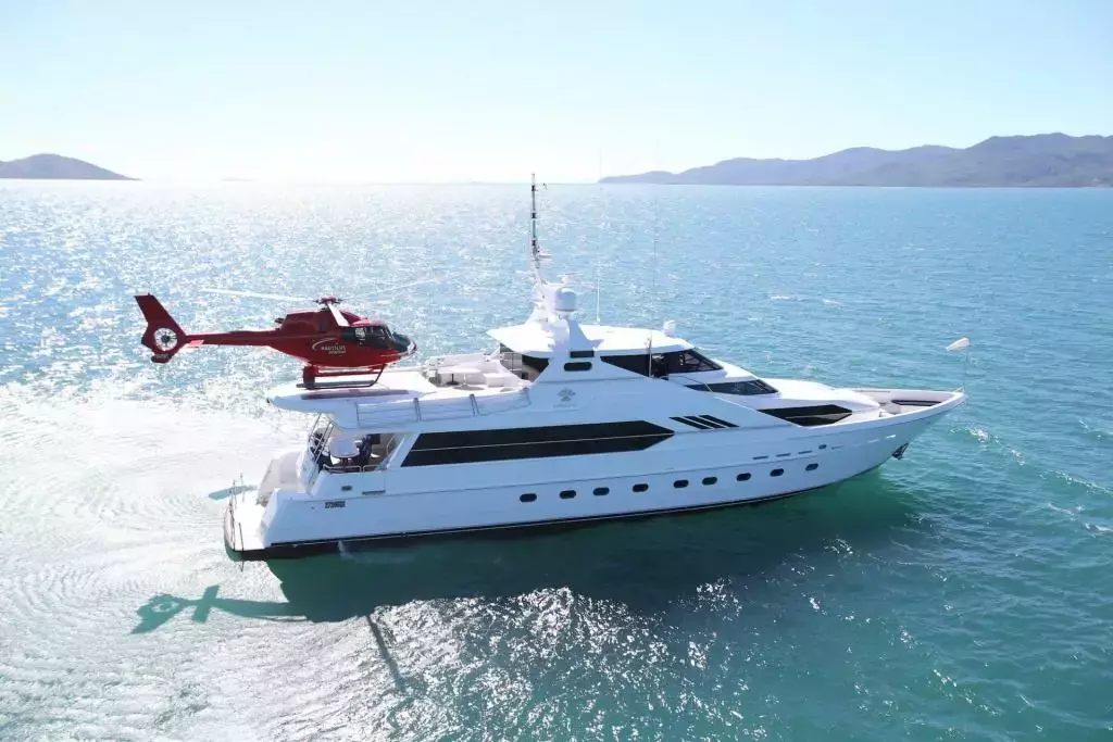 Flying Fish by Warren Yachts - Special Offer for a private Motor Yacht Charter in Whitsundays with a crew