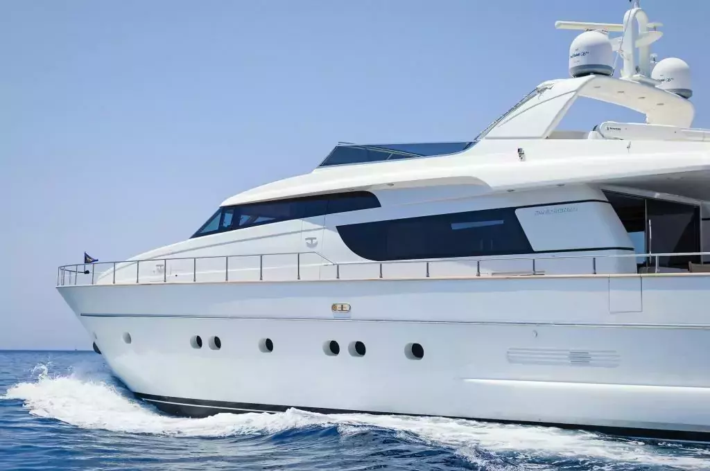 Fos by Sanlorenzo - Special Offer for a private Motor Yacht Charter in Dubai with a crew