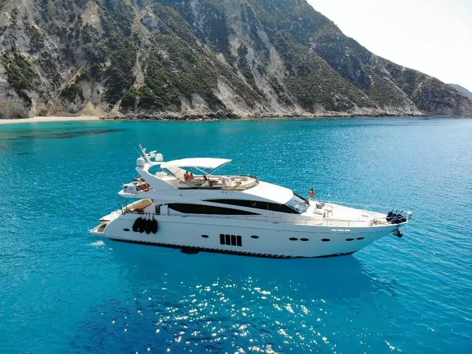 Gia Sena by Princess - Special Offer for a private Motor Yacht Charter in Santorini with a crew