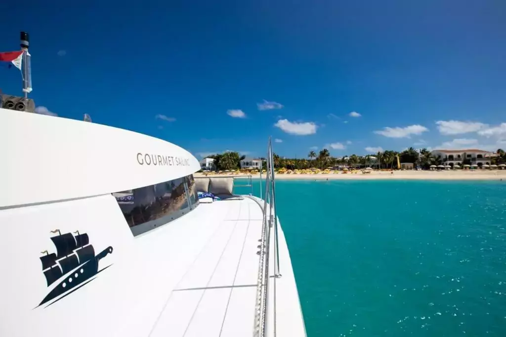 Gourmet by Lagoon - Special Offer for a private Power Catamaran Charter in Gustavia with a crew