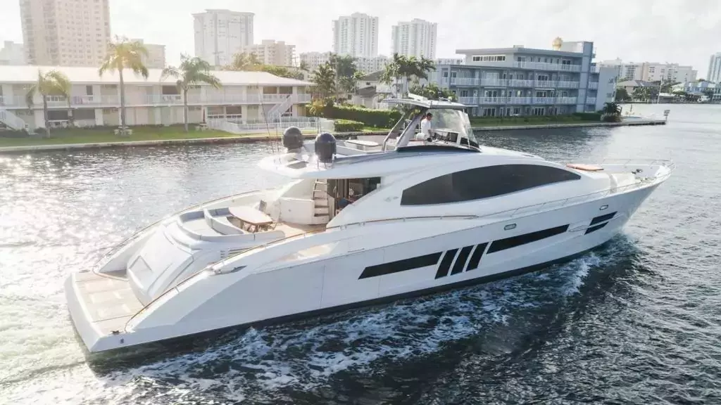Helios by Lazzara - Top rates for a Charter of a private Motor Yacht in Martinique