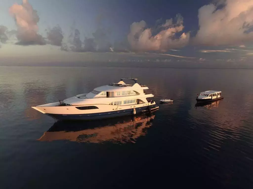 Honors Legacy by Offshore Yard - Special Offer for a private Motor Yacht Charter in Praslin with a crew