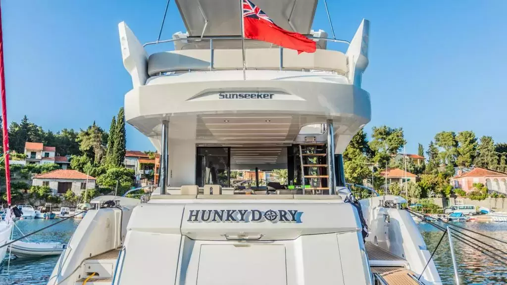 Hunky Dory Of by Sunseeker - Top rates for a Charter of a private Motor Yacht in Croatia