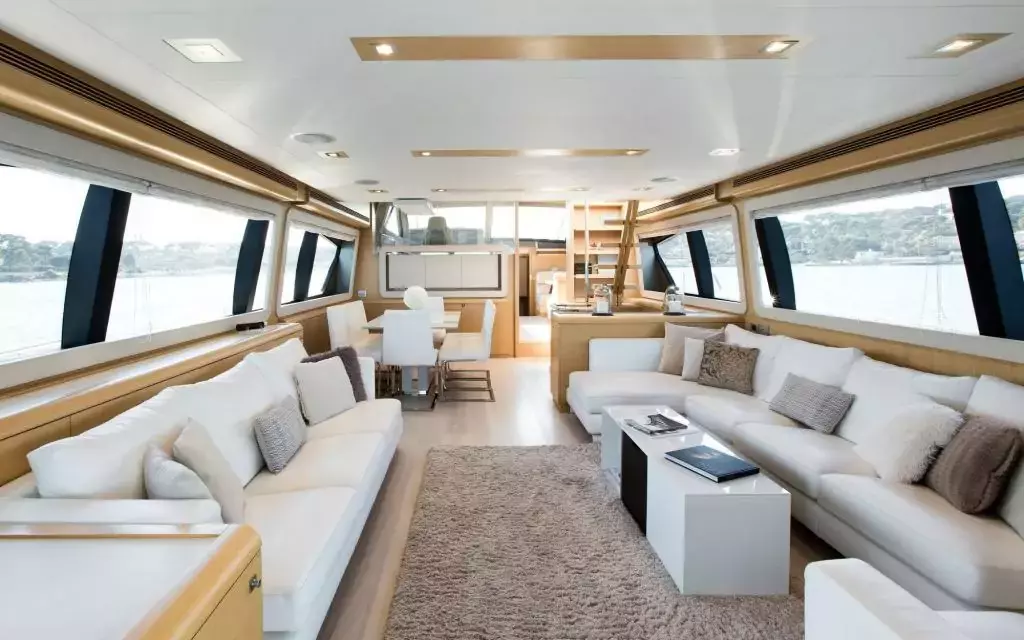 Igele by Ferretti - Top rates for a Charter of a private Motor Yacht in France