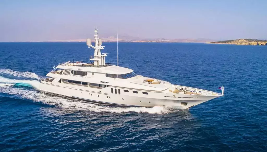 Invader by Codecasa - Special Offer for a private Superyacht Rental in Mykonos with a crew