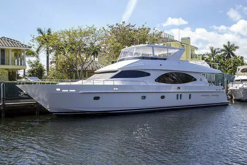 Irresistible by Monte Fino - Special Offer for a private Motor Yacht Charter in Fajardo with a crew