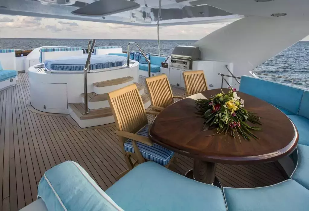 Lady Bee by Christensen - Special Offer for a private Superyacht Charter in Antigua with a crew