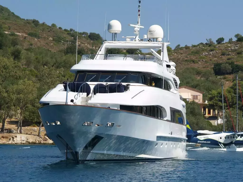 Lady G II by Mondomarine - Special Offer for a private Superyacht Charter in Gozo with a crew
