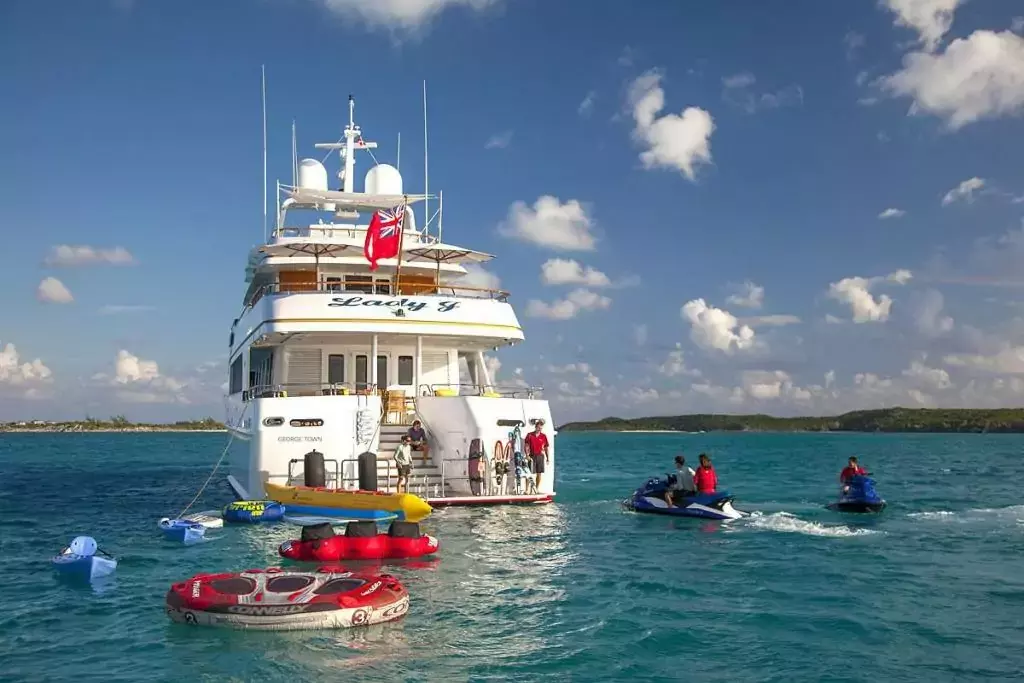 Lady J by Palmer Johnson - Special Offer for a private Superyacht Charter in St Thomas with a crew