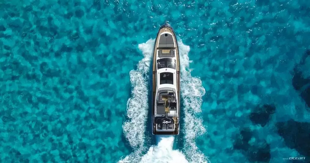 Limitless by Azimut - Special Offer for a private Motor Yacht Charter in Zadar with a crew