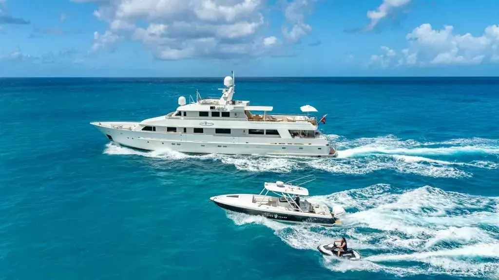 Lionshare by Heesen - Top rates for a Charter of a private Superyacht in British Virgin Islands