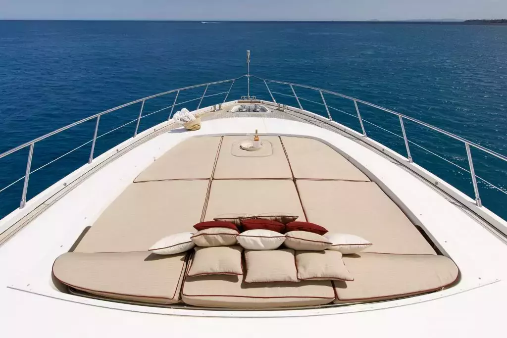 Little Zoe by Mangusta - Special Offer for a private Motor Yacht Charter in Beaulieu-sur-Mer with a crew