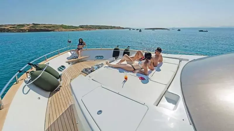 Lucy Pink by Falcon - Special Offer for a private Motor Yacht Charter in Santorini with a crew