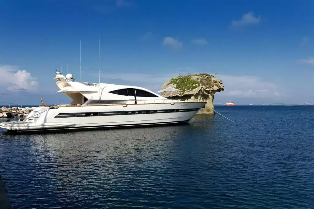 Ludi by Cerri Cantieri Navali - Special Offer for a private Motor Yacht Charter in Corsica with a crew
