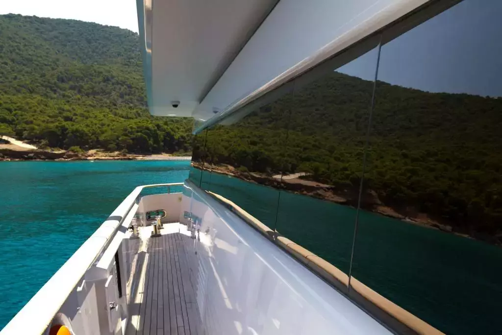 Mabrouk by Cantieri di Pisa - Special Offer for a private Superyacht Charter in Zakynthos with a crew