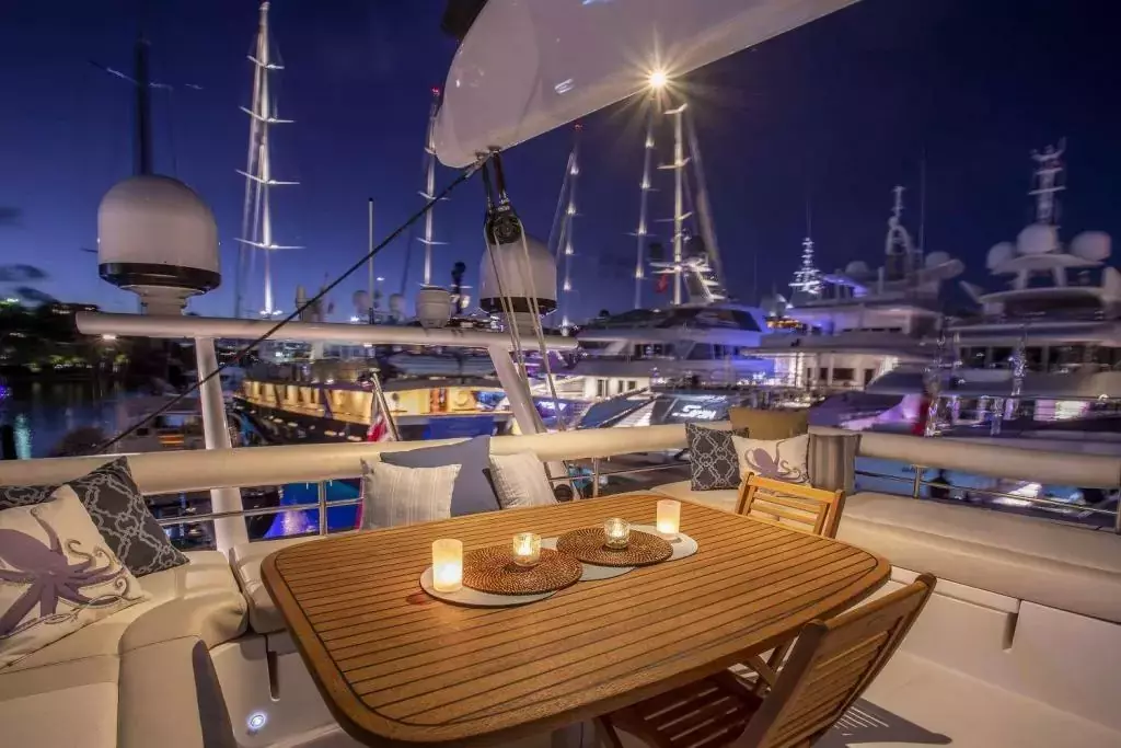 Matau by Privilege - Top rates for a Charter of a private Luxury Catamaran in St Martin